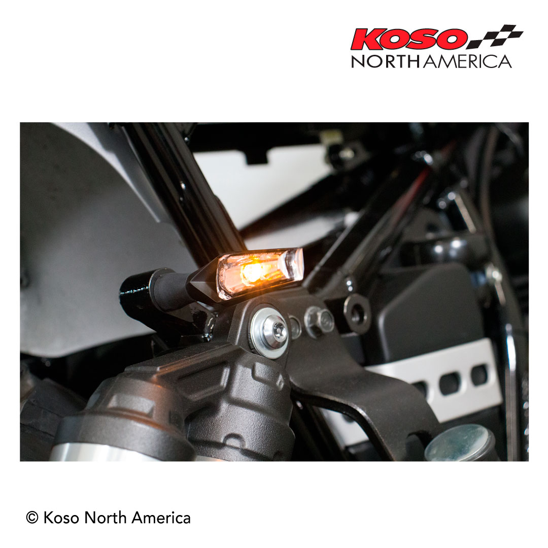 Koso Mars frecce LED moto nere lente chiara coppia